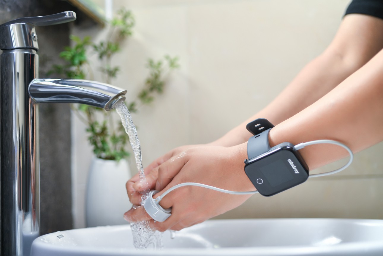 mwear-patient-care-fig1-pc