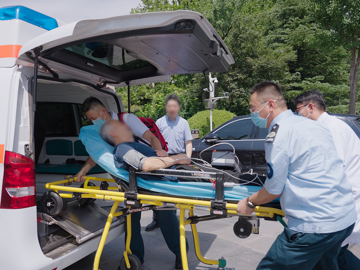 The Speed of Response, The Warmth of Care:  A New Paradigm of Smart Emergency Care