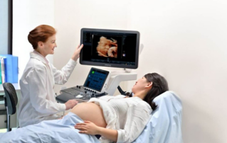 Waspada Risiko Tersembunyi Kehamilan, Deteksi Dini dan Teknologi Monitoring Jadi Kunci Keselamatan Ibu dan Bayi