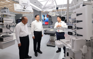 湖北省委书记、省人大常委会主任王忠林到迈瑞武汉基地调研