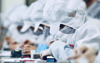 致敬天南海北 迈瑞“疫”线人